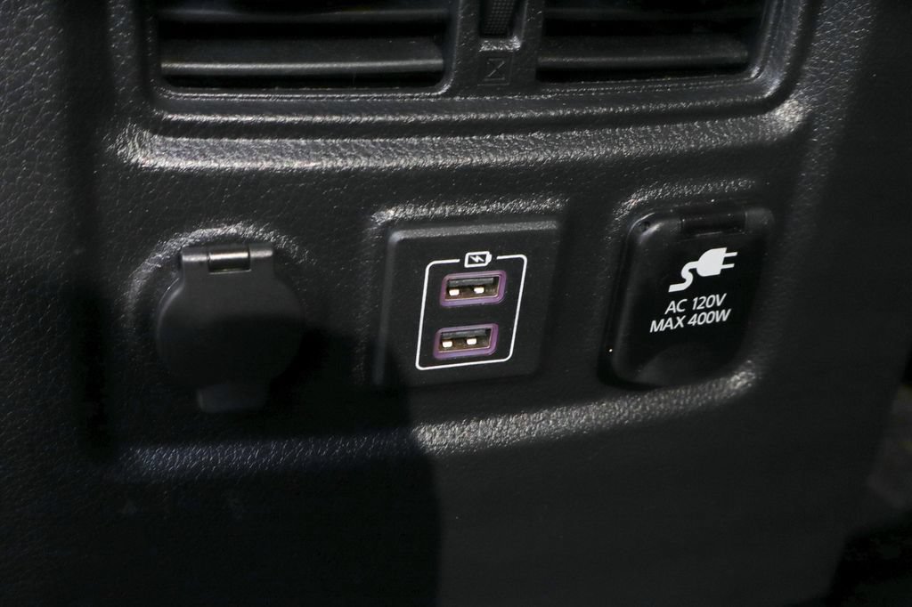 Used 2024 Nissan Titan PRO-4X w/ Pro-4x Utility Package AWD/4WD image 44
