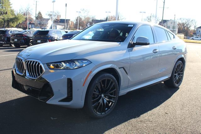 New 2026 BMW X6 xDrive40i w/ Premium Package image 3