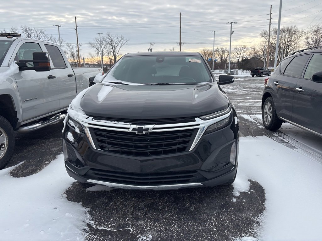 Used 2024 Chevrolet Equinox LT w/ LPO, Floor Liner Package image 2