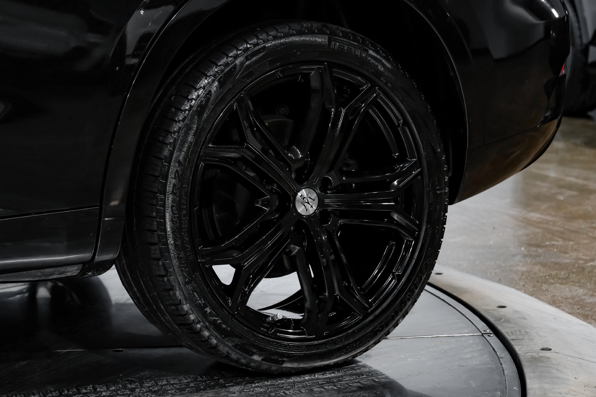 Used 2023 Maserati Levante GT AWD/4WD image 61