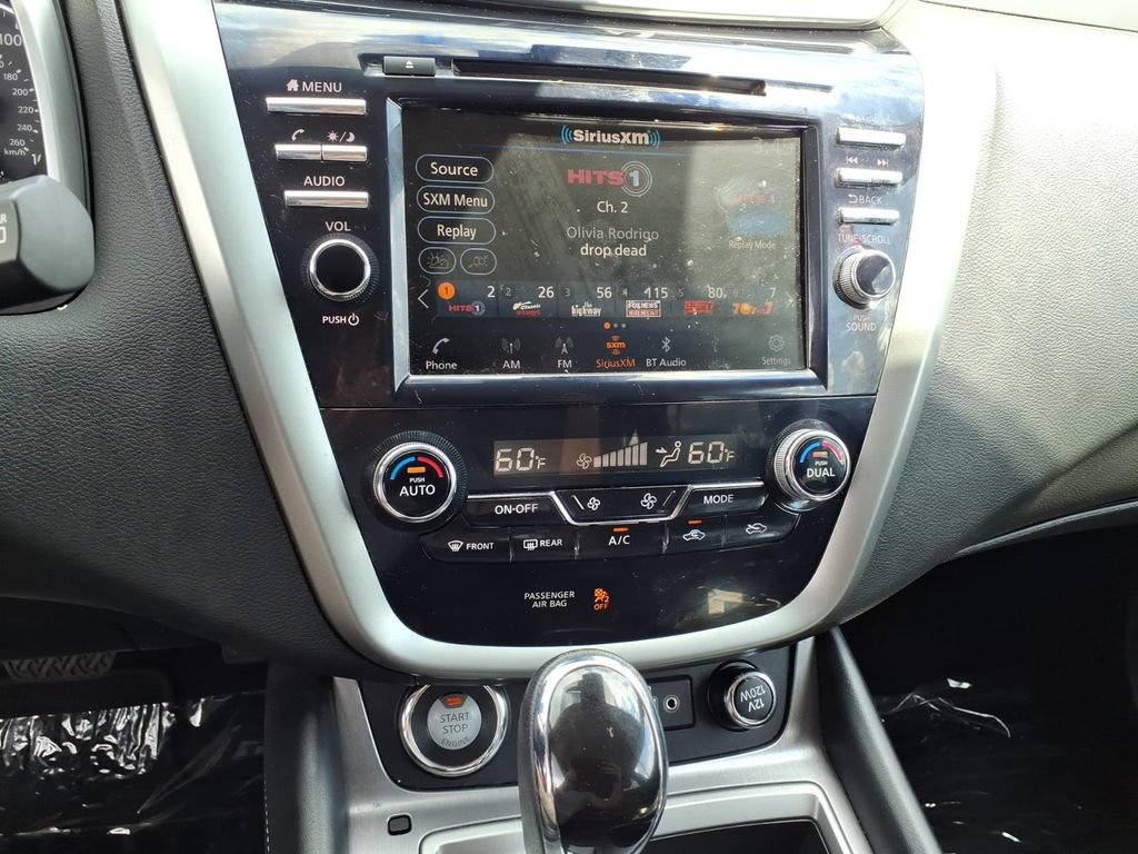 Used 2024 Nissan Murano SV AWD/4WD image 9