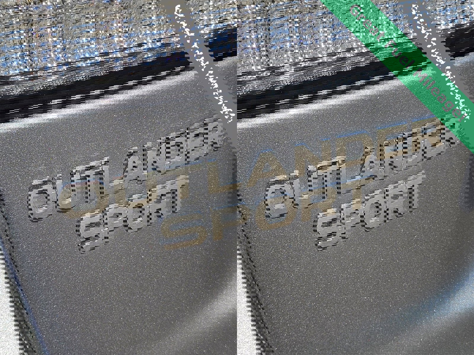 Used 2024 Mitsubishi Outlander Sport SE image 13