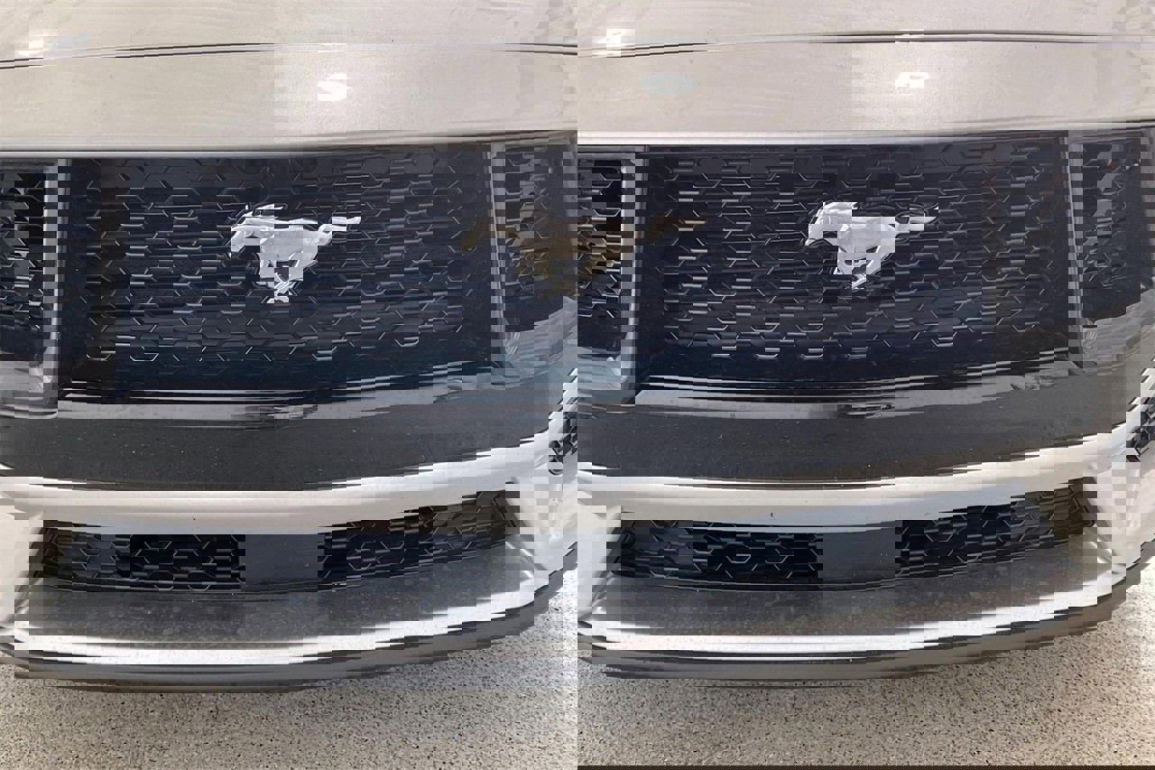 Used 2025 Ford Mustang GT Premium image 27