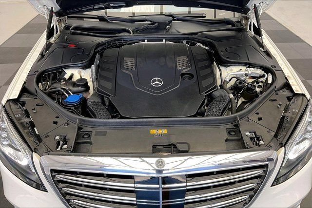 Used 2019 Mercedes-Benz S 560 Sedan image 9