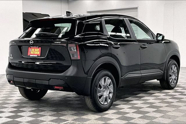 New 2026 Nissan Kicks S FWD image 17