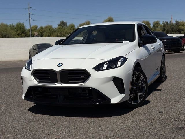 Used 2025 BMW M235i xDrive image 3