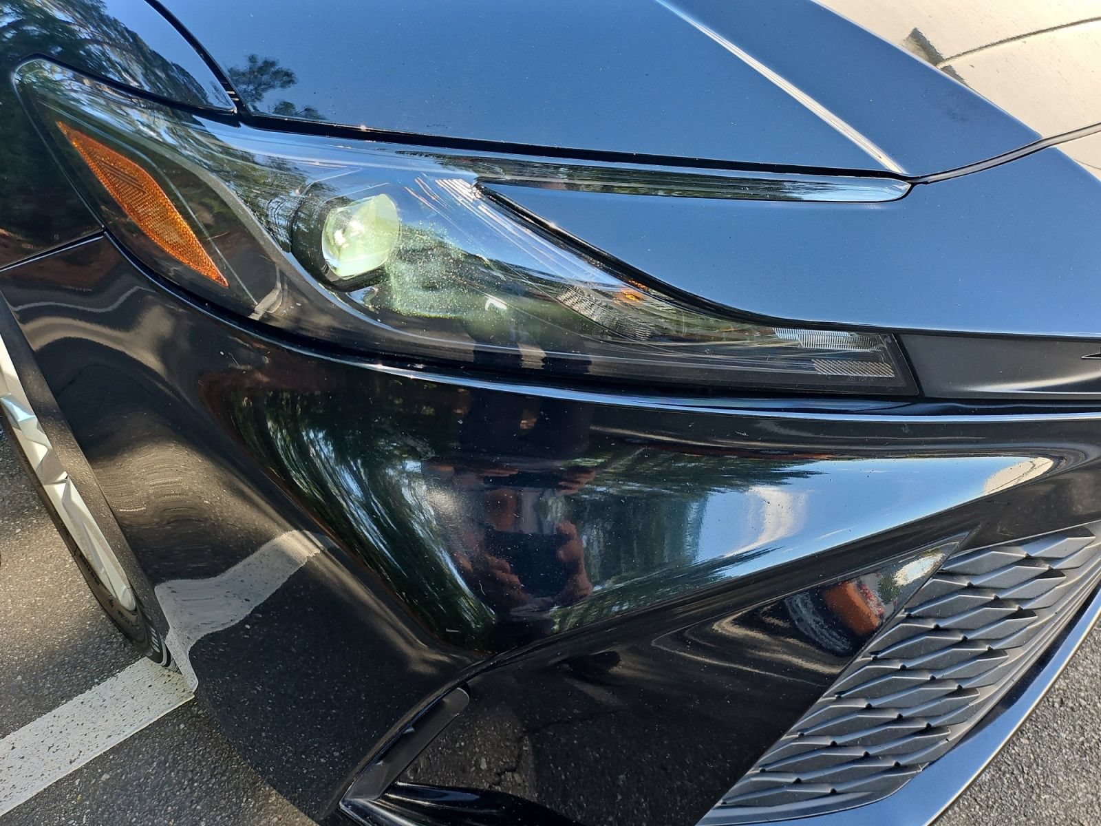 Used 2025 Toyota Camry LE FWD image 13