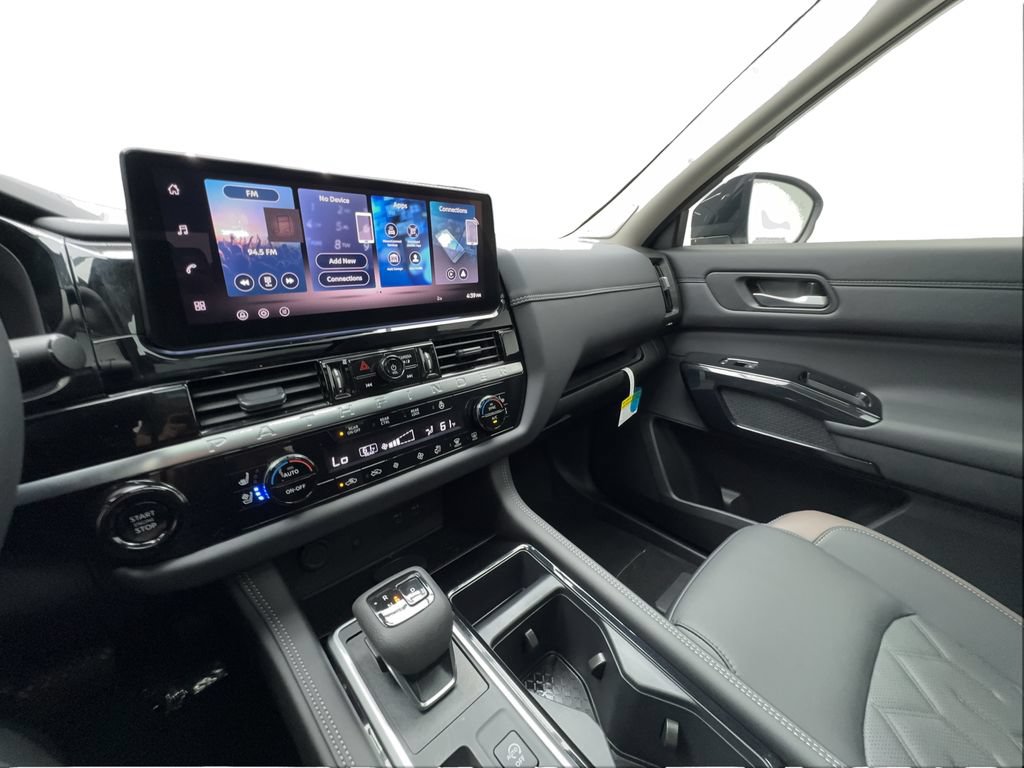 Used 2026 Nissan Pathfinder Platinum w/ Cargo Package FWD image 46