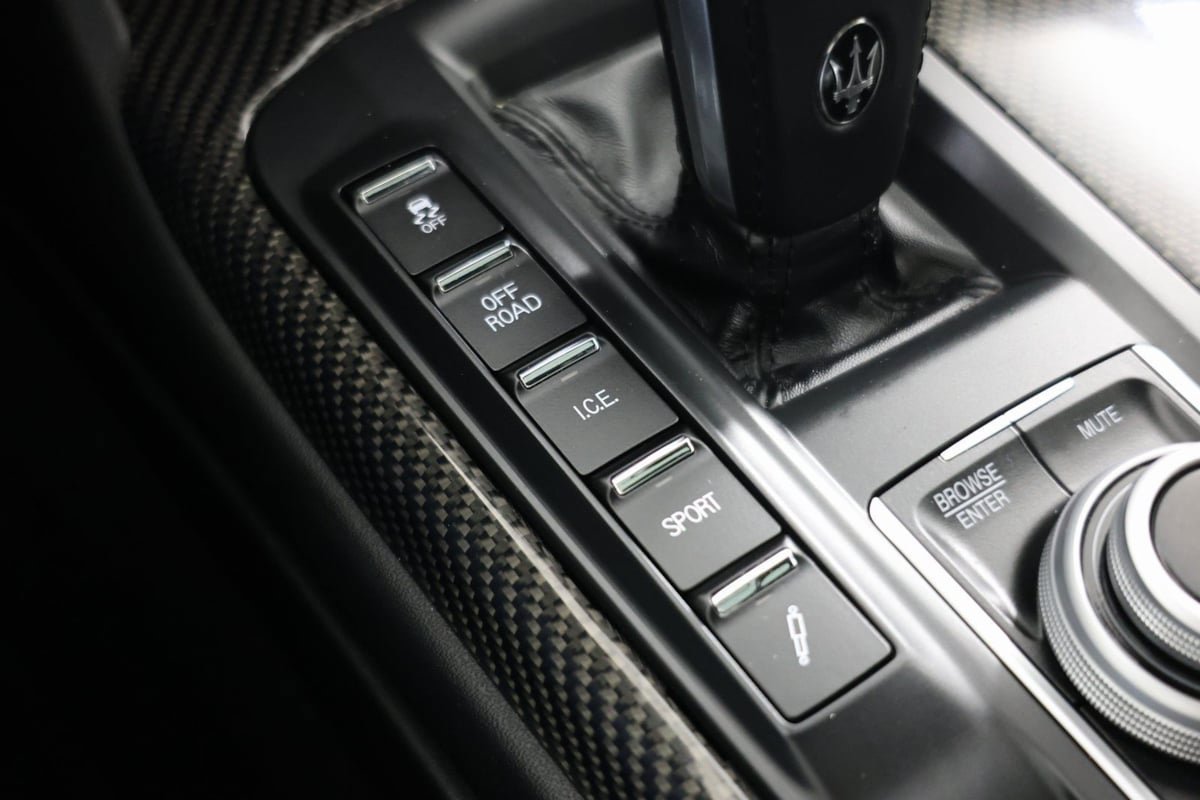 Used 2021 Maserati Levante GTS AWD/4WD image 29