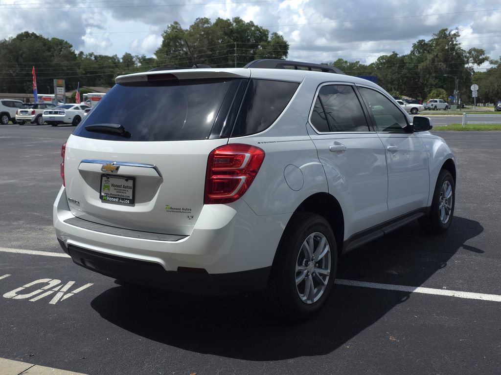 Used 2017 Chevrolet Equinox LT w/ Convenience Package FWD image 5