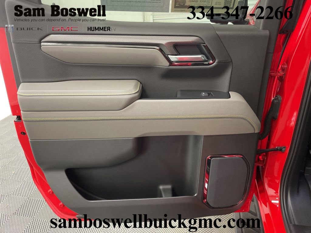 Used 2025 Chevrolet Silverado 1500 ZR2 w/ Technology Package image 27