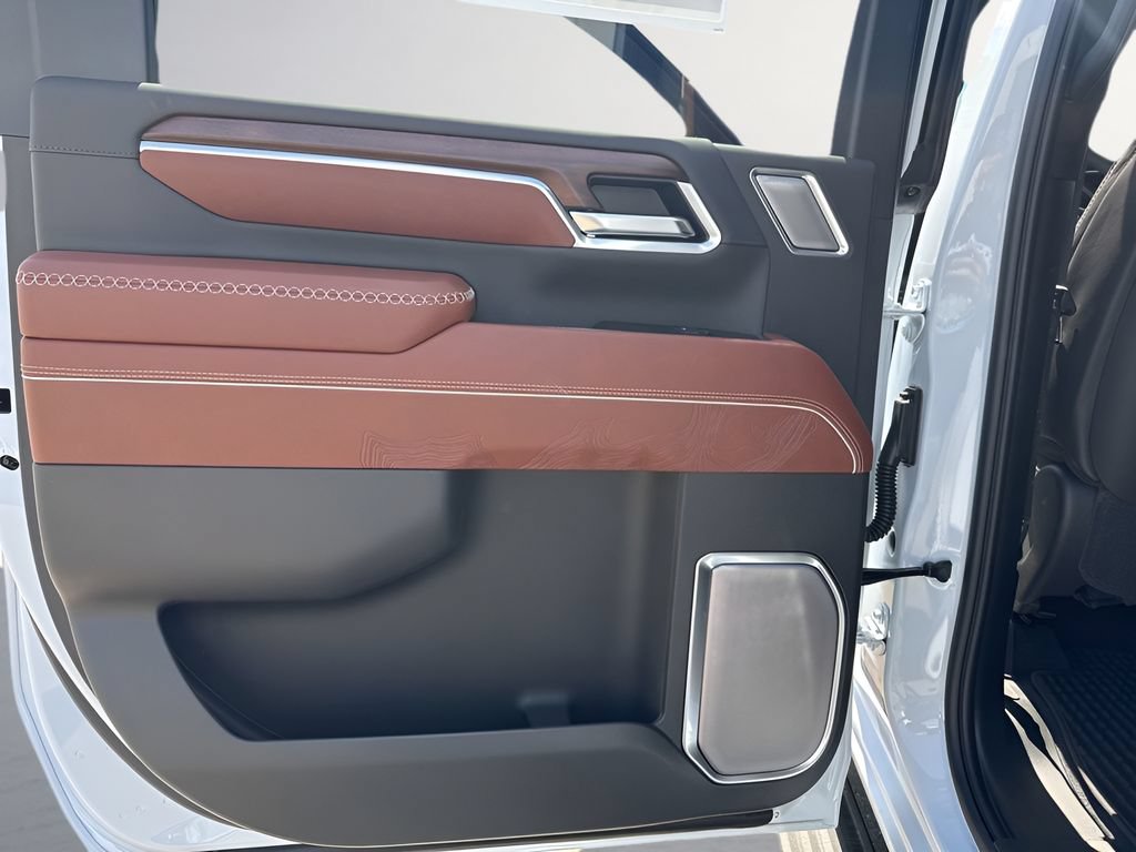 New 2026 GMC Sierra 2500 Denali Ultimate AWD/4WD image 10