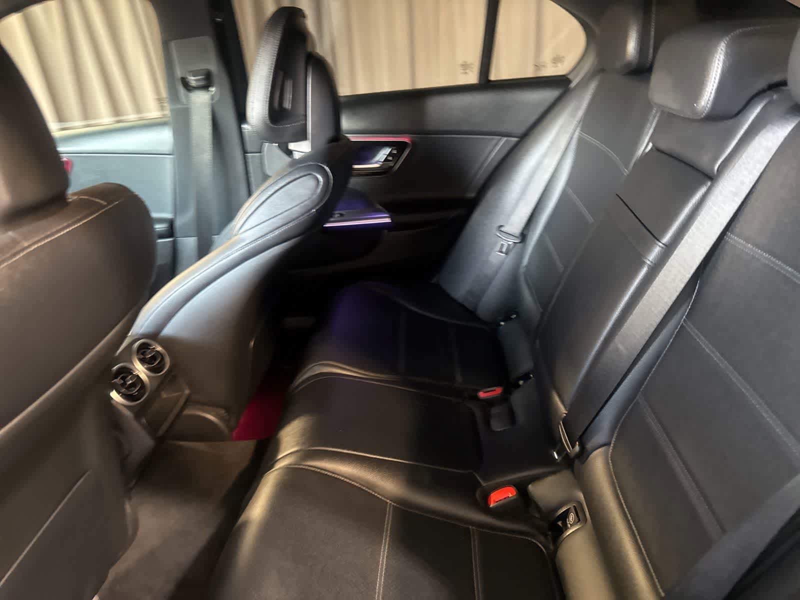 Used 2022 Mercedes-Benz C 300 Sedan image 17