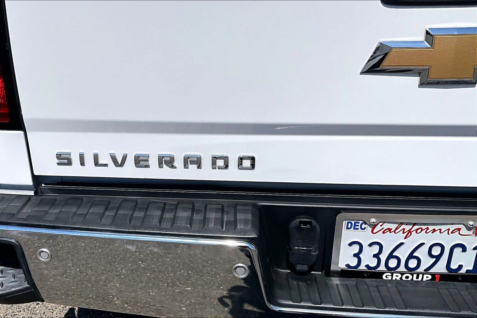 Used 2015 Chevrolet Silverado 1500 LTZ w/ LTZ Plus Package RWD image 9
