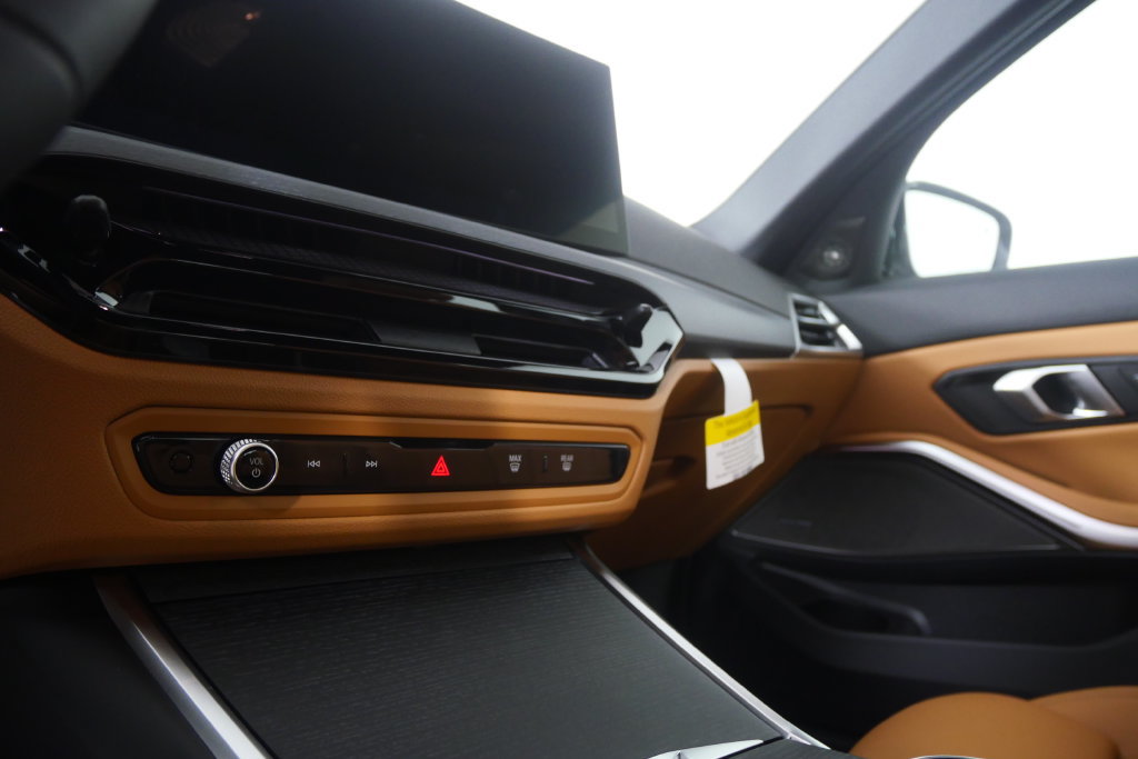 New 2026 BMW 330i Sedan w/ M Sport Package RWD image 14