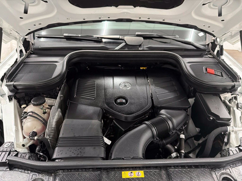 Used 2025 Mercedes-Benz GLE 350 4MATIC image 34