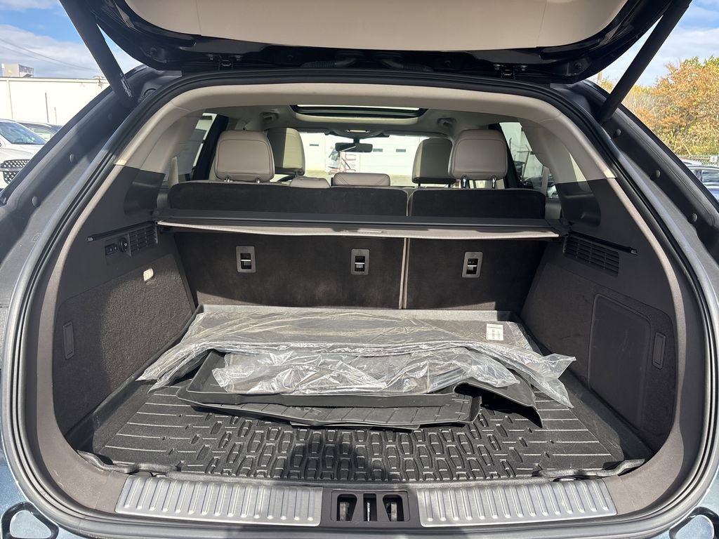 Certified 2022 Lincoln Nautilus Reserve w/ Luxury Package image 29