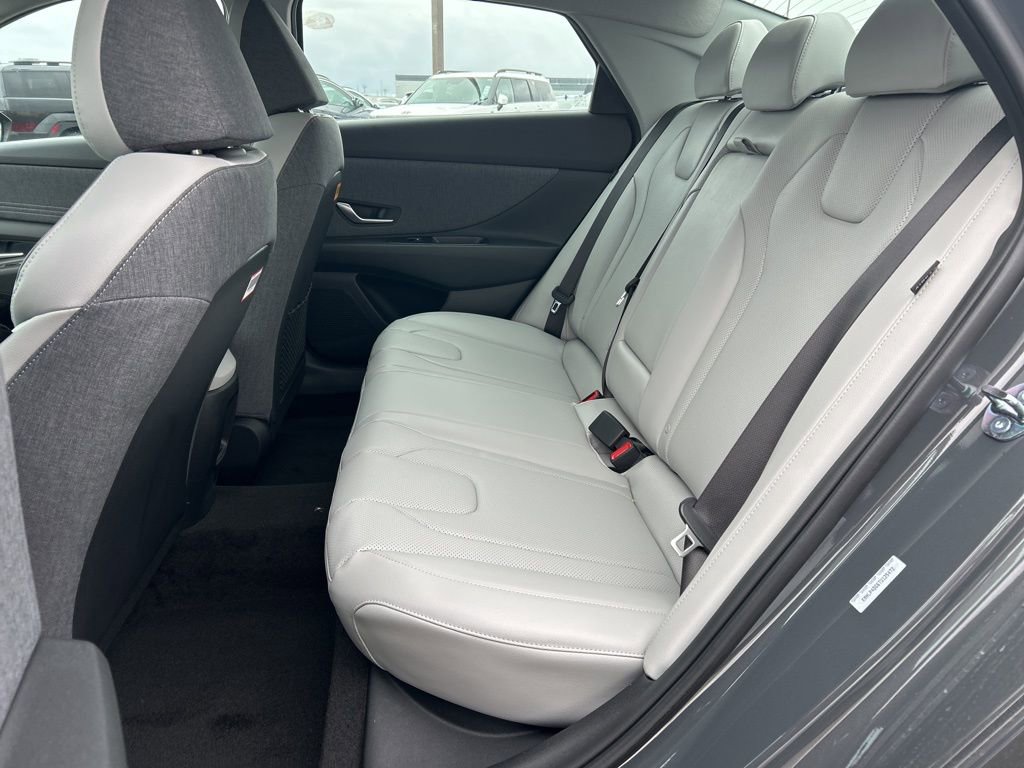 New 2026 Hyundai Elantra Limited image 20