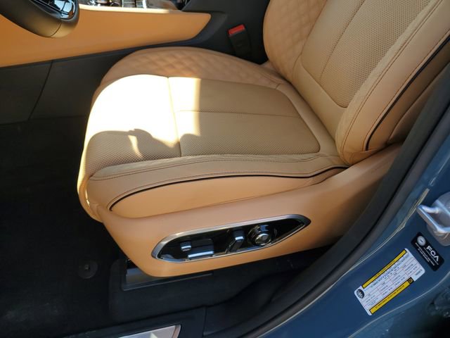 New 2026 Jeep Grand Cherokee Summit image 22