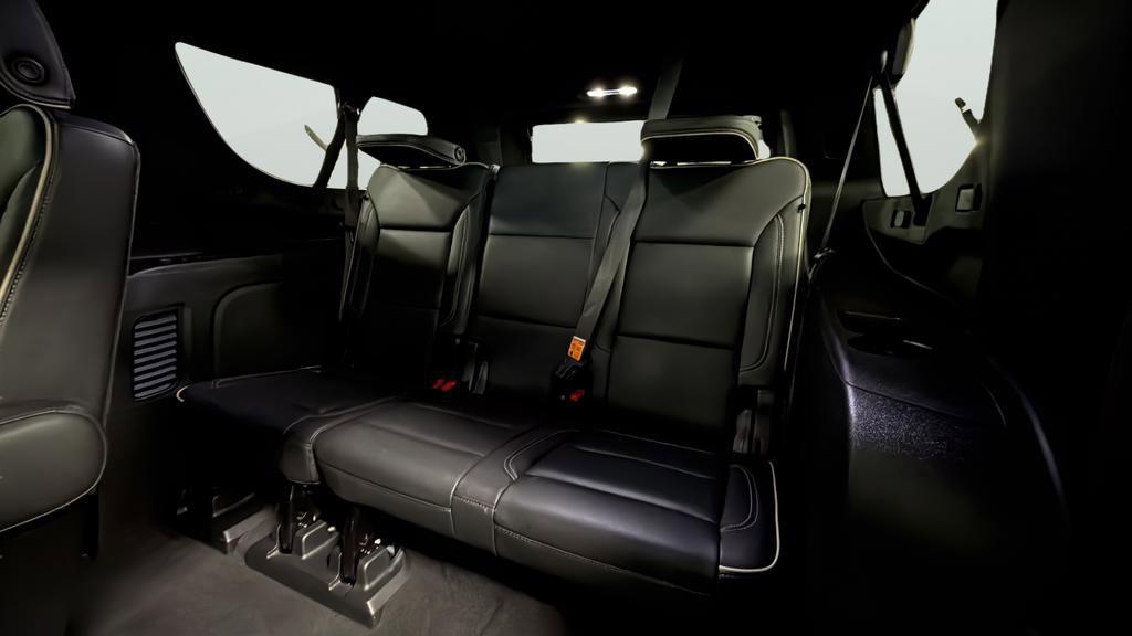 Used 2021 GMC Yukon XL SLT w/ Rear Media and Nav Package image 27