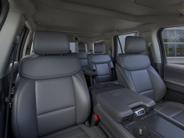 New 2026 Ford Expedition Active RWD image 10