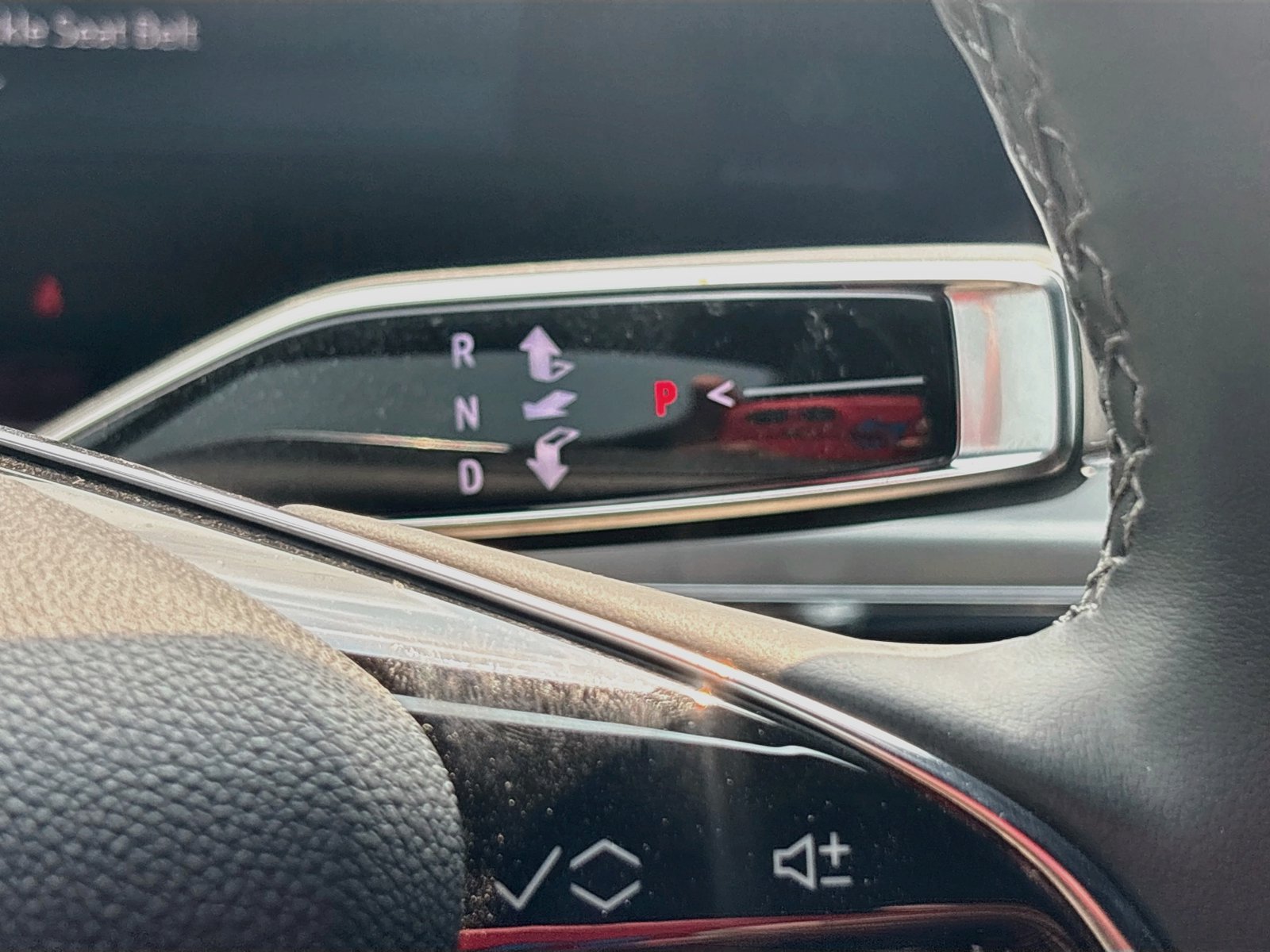 Used 2025 Cadillac Lyriq Sport RWD image 16