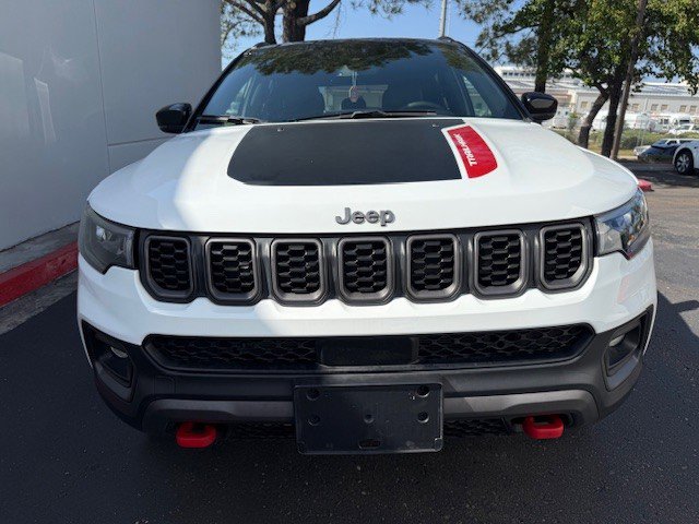 Used 2024 Jeep Compass Trailhawk AWD/4WD image 6