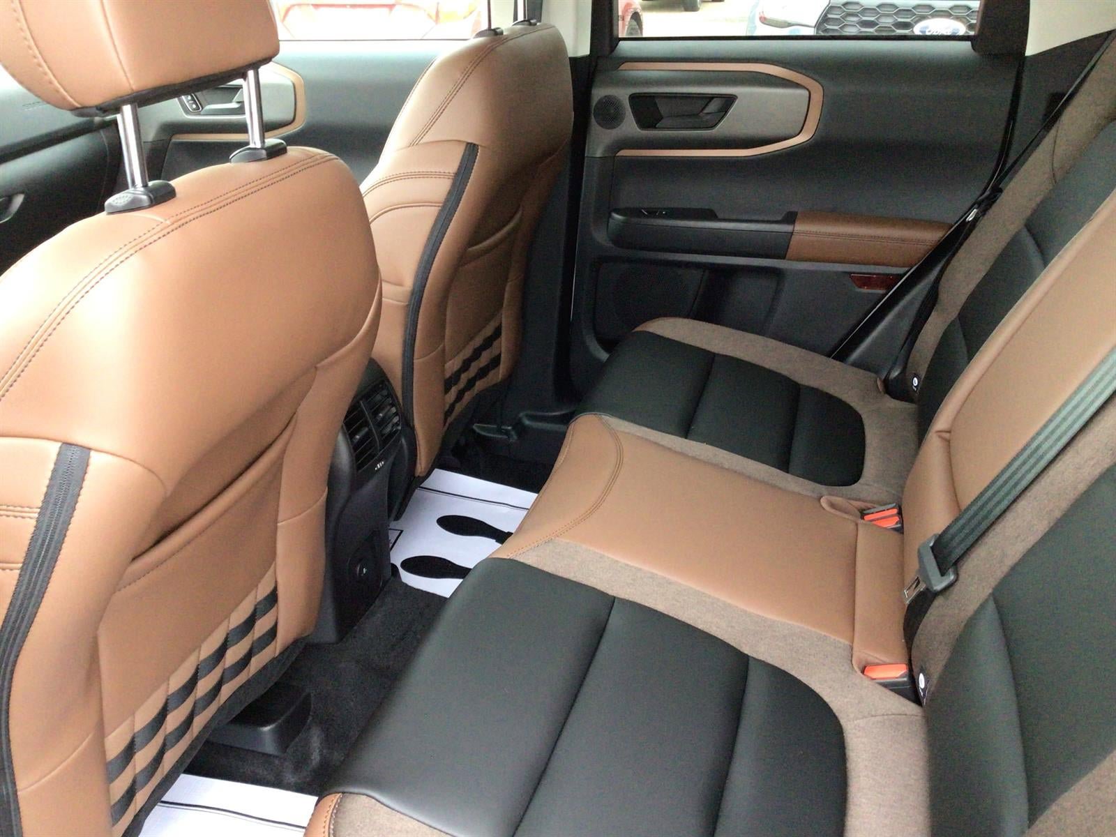 New 2025 Ford Bronco Sport Outer Banks w/ Outer Banks Tech Package+ image 18