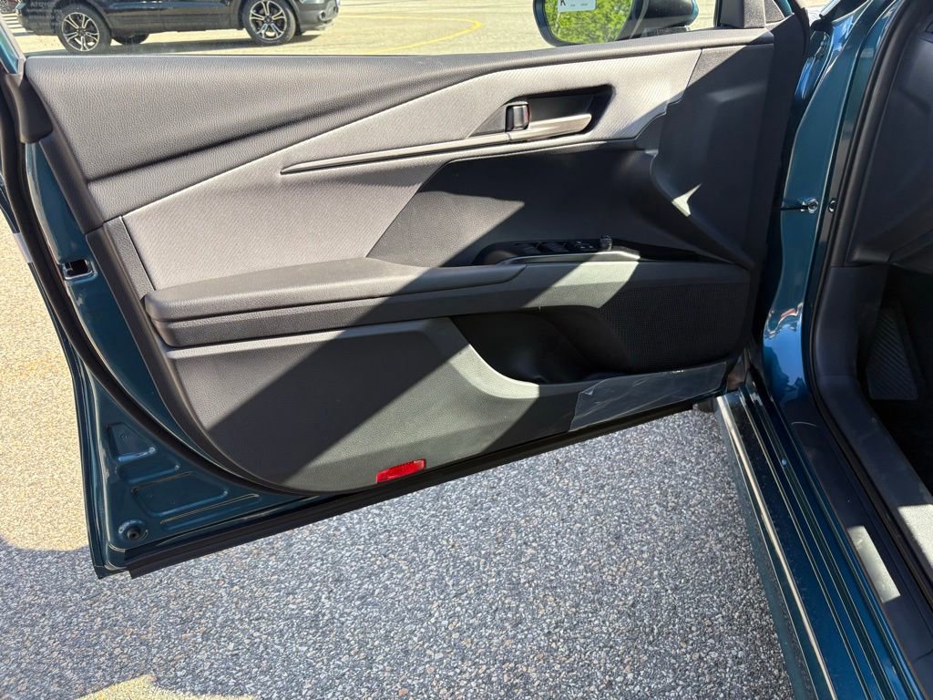 New 2026 Toyota Camry SE FWD image 38