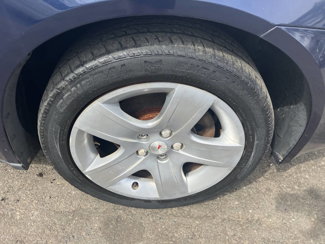 Used 2009 Pontiac G6 Sedan w/ Sun And Sound Package image 17