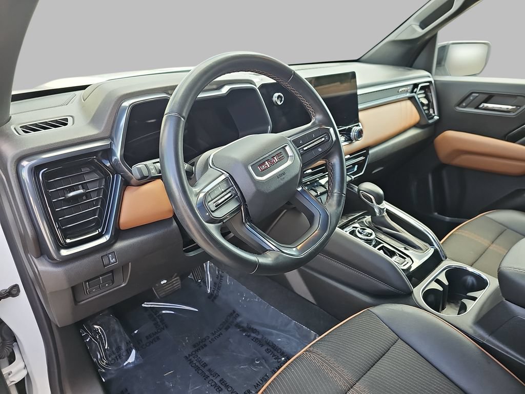 Used 2023 GMC Canyon AT4 w/ Canyon Safety Plus Package AWD/4WD image 19