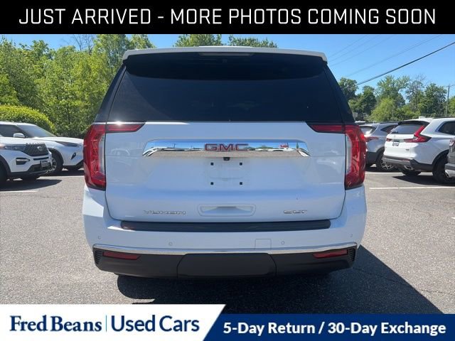 Used 2021 GMC Yukon SLT w/ SLT Premium Package AWD/4WD image 7