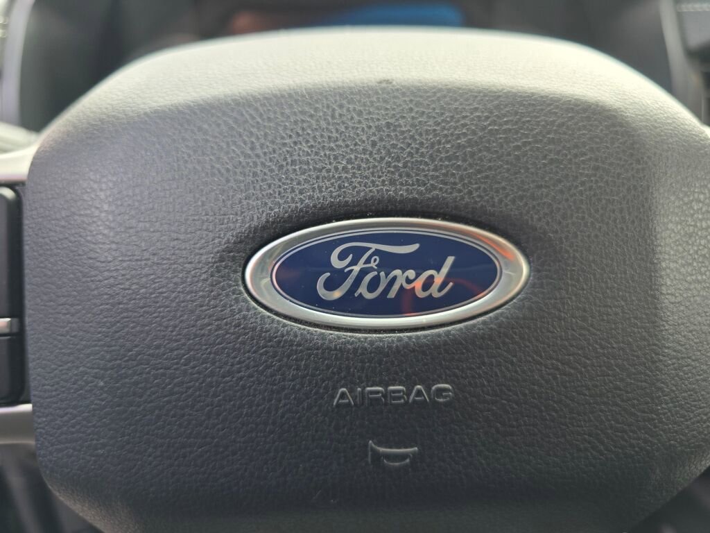 Used 2024 Ford Expedition Max XLT image 29