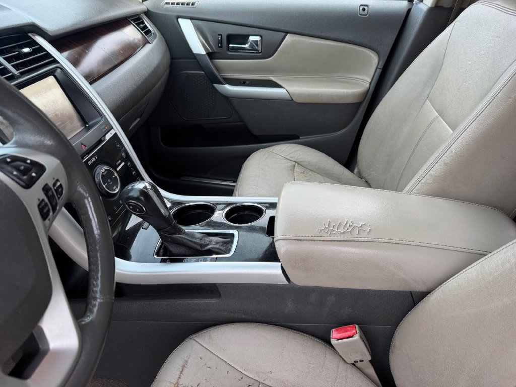 Used 2012 Ford Edge Limited AWD/4WD image 12
