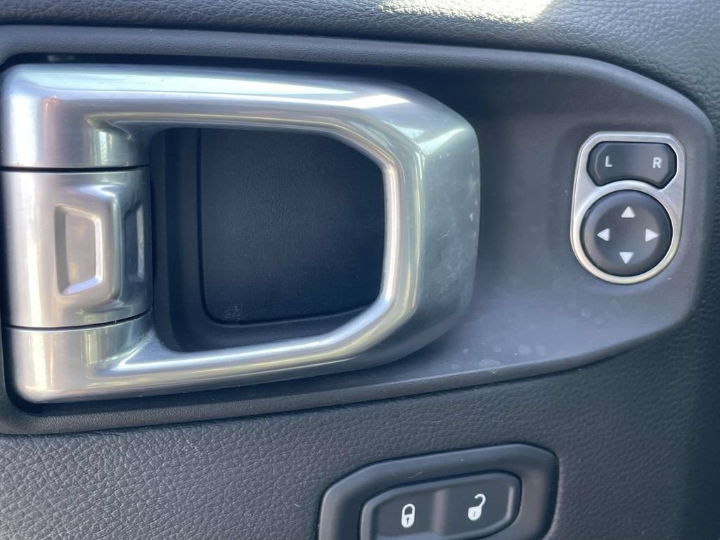 Used 2021 Jeep Gladiator Overland w/ Popular Equipment Package AWD/4WD image 41