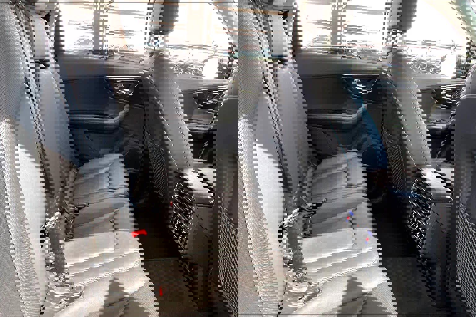 Used 2023 Audi Q7 Premium Plus image 19