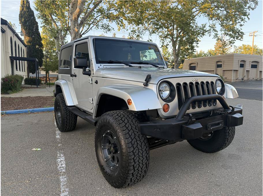 Used 2007 Jeep Wrangler Sahara w/ Dual Top Group