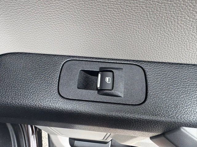 Used 2019 Ford F150 XLT w/ Equipment Group 302A Luxury AWD/4WD image 24