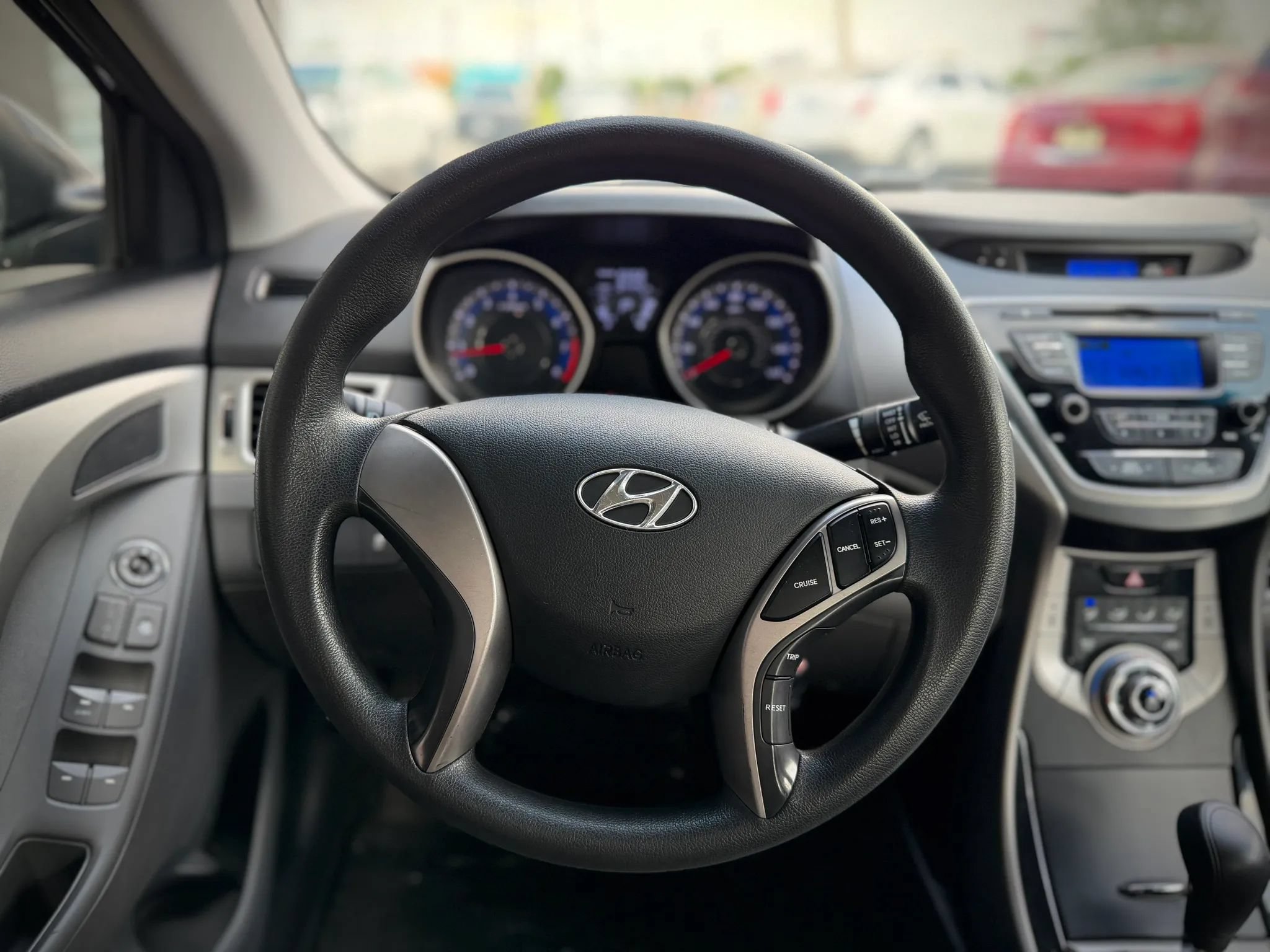 Used 2013 Hyundai Elantra GLS FWD image 9
