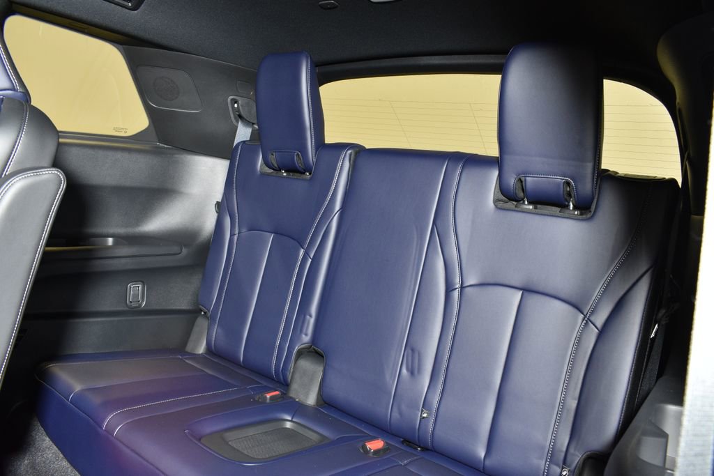 New 2026 INFINITI QX60 Sport w/ Dark Cargo Package image 29