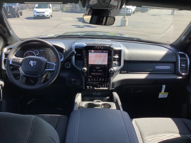 New 2026 RAM 2500 Big Horn AWD/4WD image 6
