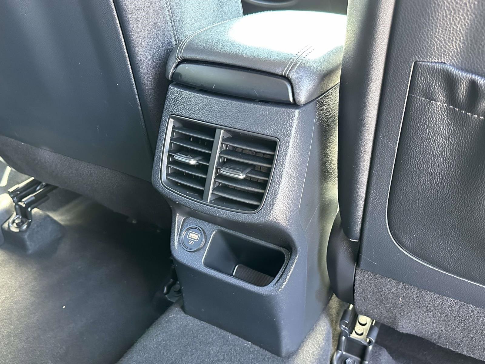 Used 2021 Kia Seltos SX image 28