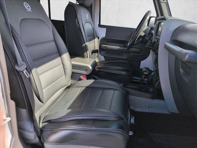 Used 2009 Jeep Wrangler Unlimited Rubicon w/ Trailer Tow Group image 18