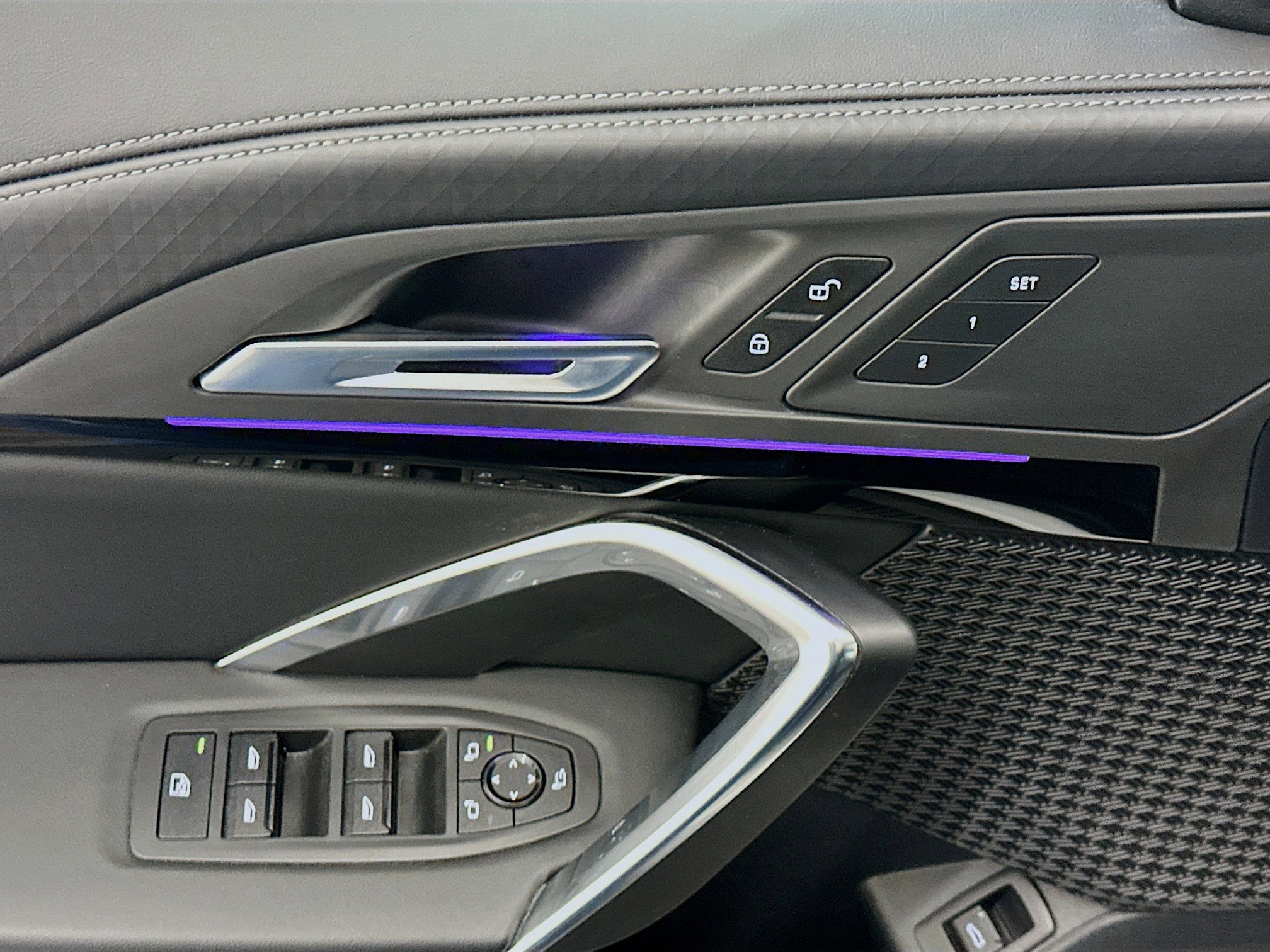 Used 2025 BMW X2 xDrive28i image 15