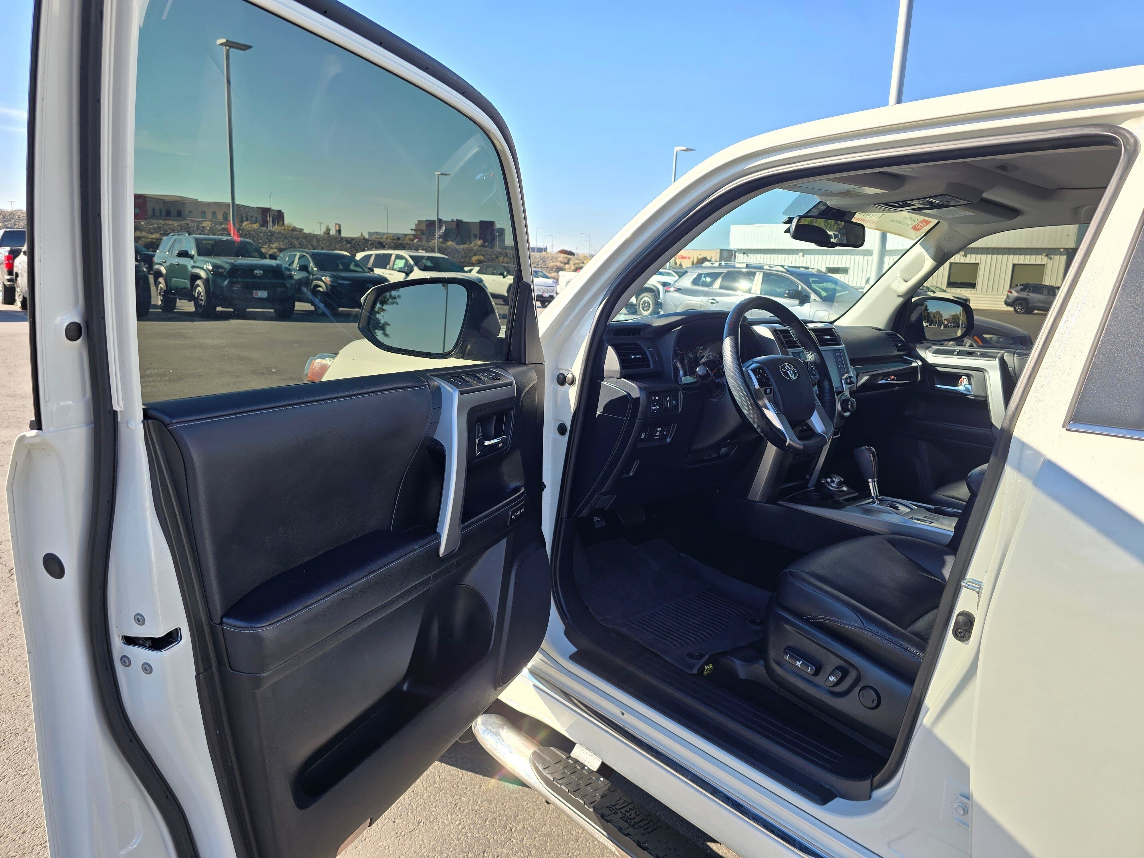 Certified 2023 Toyota 4Runner Limited AWD/4WD image 18