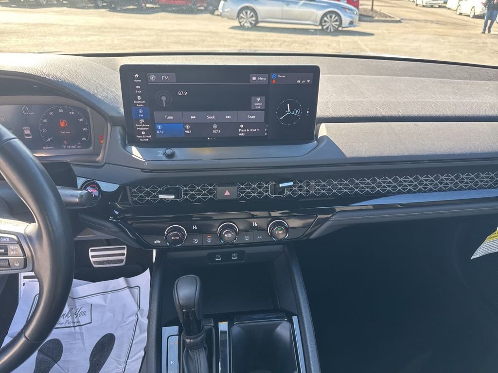 Used 2023 Honda Accord Sport image 16