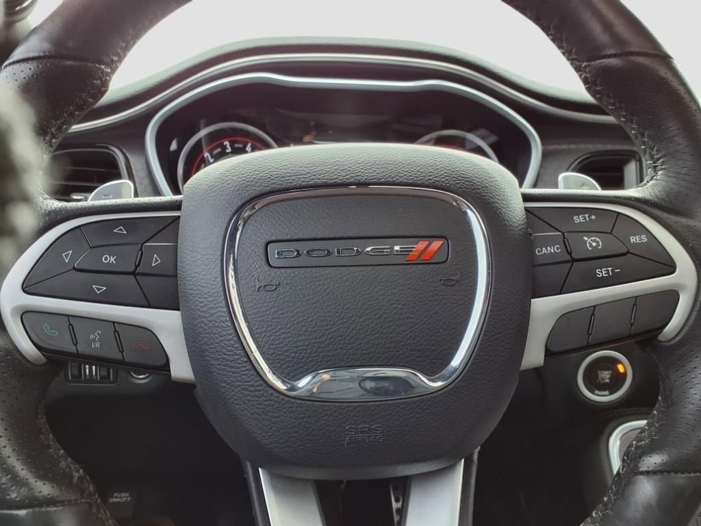 Used 2016 Dodge Challenger R/T Scat Pack w/ Leather Interior Group image 23