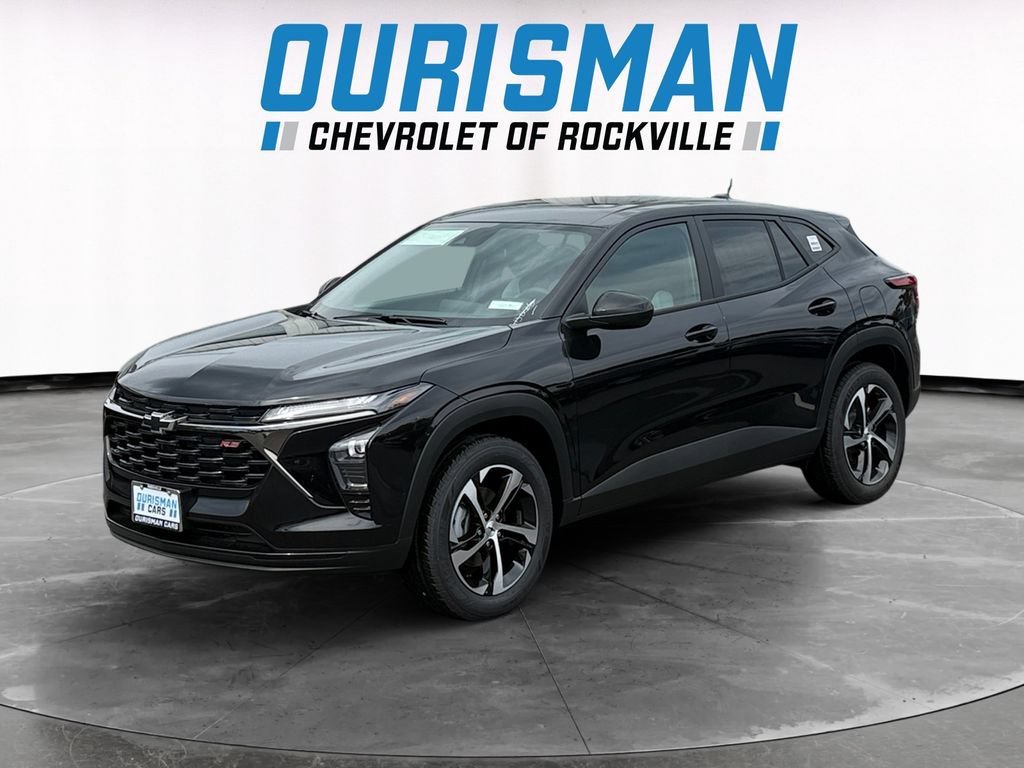 New 2026 Chevrolet Trax RS w/ Sunroof Package FWD image 2