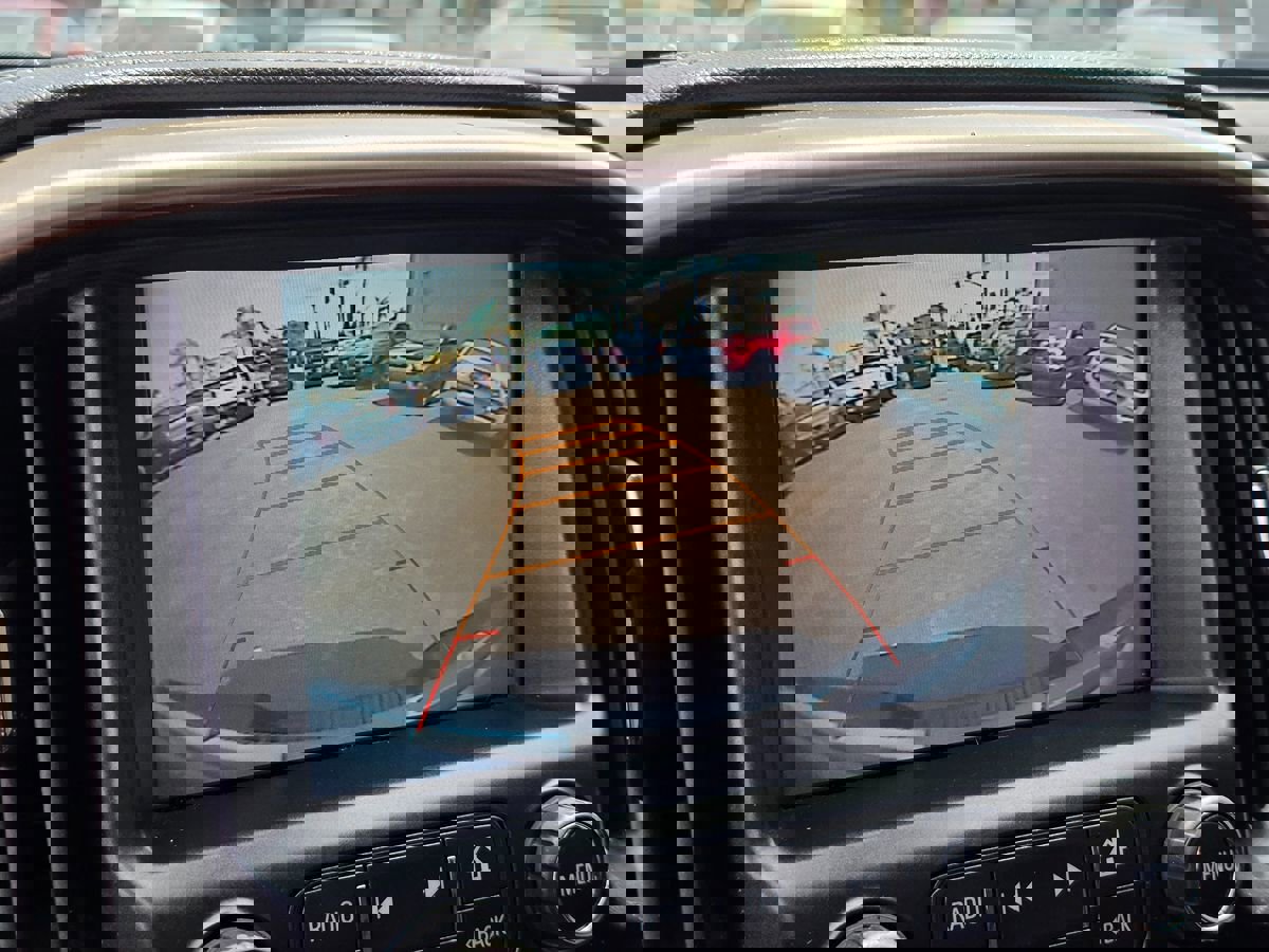 Used 2017 GMC Canyon Denali image 30