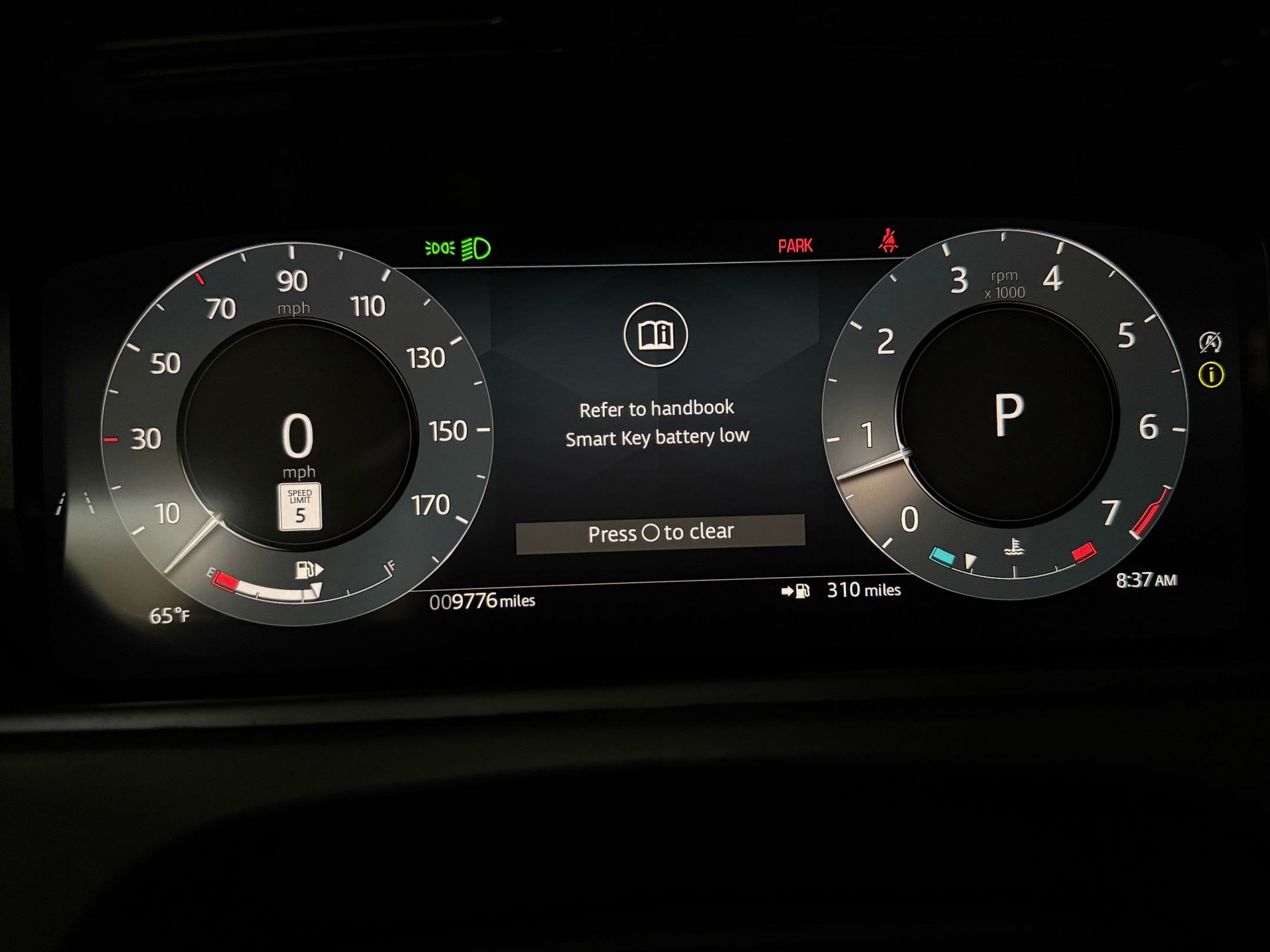 Used 2025 Land Rover Range Rover Velar Dynamic SE AWD/4WD image 19